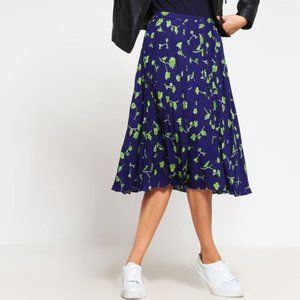 Banana Republic Liliana pleated Navy Floral skirt Size 2
